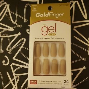 Long Kiss Goldfinger false nails